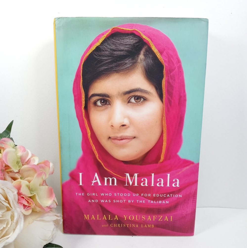 I Am Malala Hardcover Book. Malala Yousafzai Biography Book by Christina Lamb.